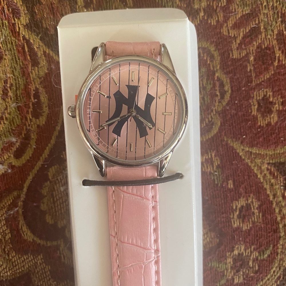 Yankees Pink Ladies Watch